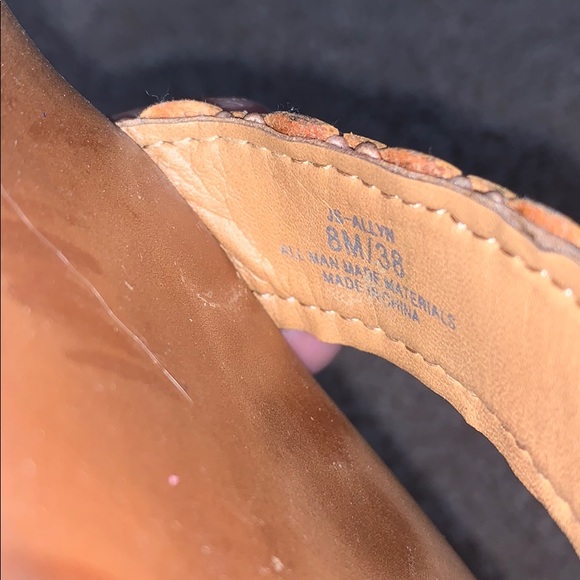 Jessica Simpson platform wedge - Picture 6 of 7